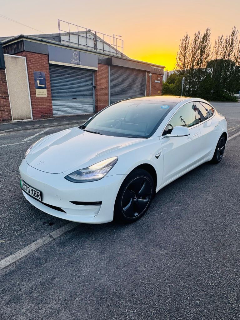 Tesla, MODEL 3, Saloon, 2020, Other, 1 (cc), 4 doors