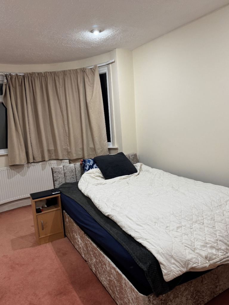 Spacious & Cosy Double Room for Rent HA2 9RN