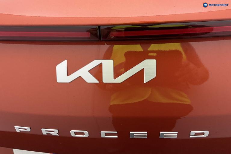 2024 Kia Pro Ceed 1.5T GDi ISG 138 GT-Line 5dr ESTATE PETROL Manual