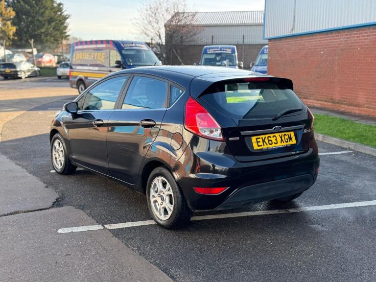 2013 Ford Fiesta 1.6 TDCi Zetec ECOnetic 5dr HATCHBACK DIESEL Manual