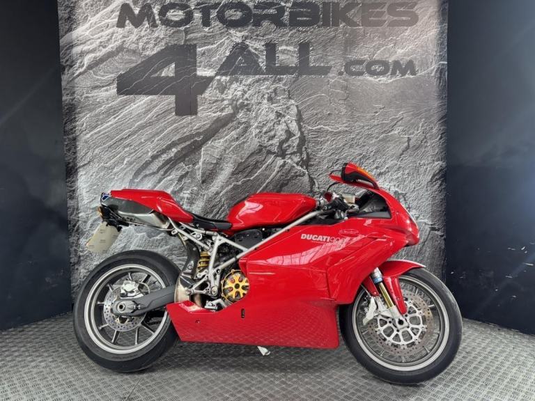 DUCATI 999 2004