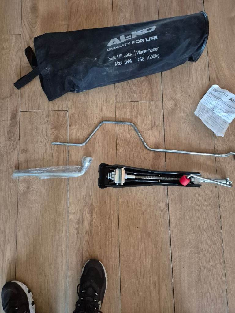 Caravan jack brand new 