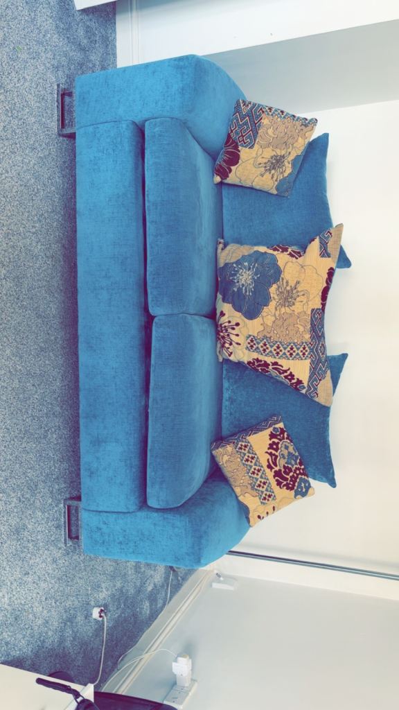 Darl teal Fabric Sofa with scatter  Cushions great condition 