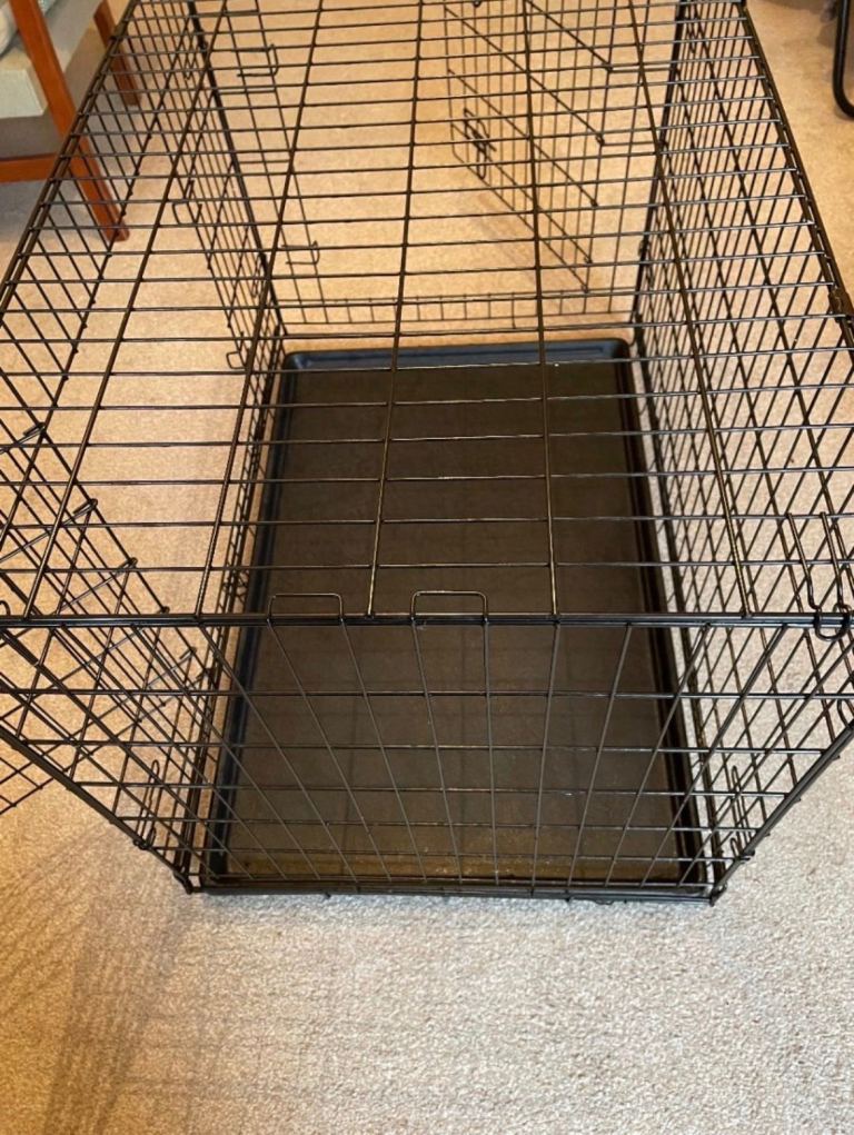 DOG CRATE FOR SALE  (Med-Large size) 