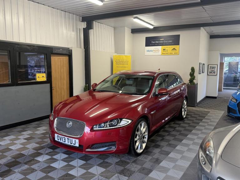 2013 Jaguar XF 2.2d [200] Premium Luxury 5dr Auto ESTATE DIESEL Automatic