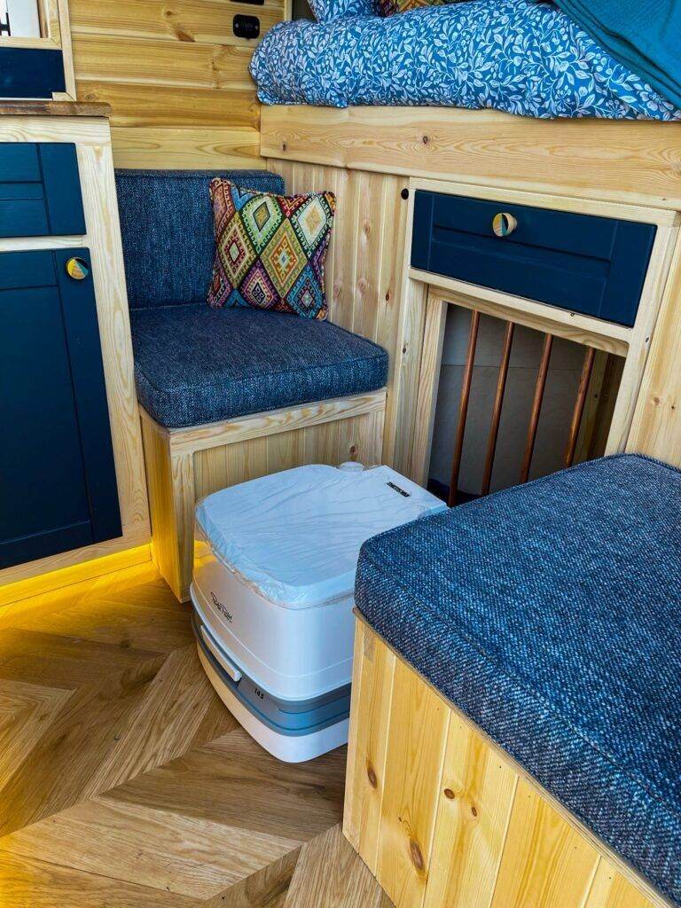 Stunning coach built conversion,  off grid ready 