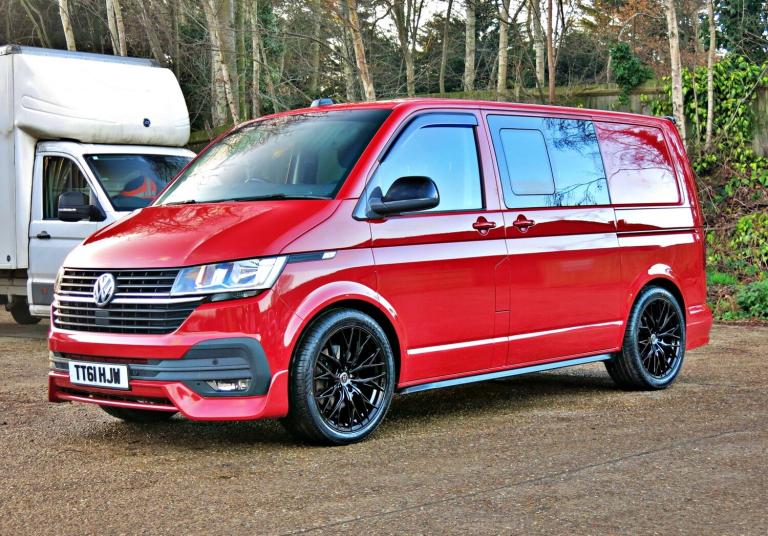 VOLKSWAGEN TRANSPORTER KOMBI T6 DSG 150HP EURO 6 HIGHLINE SWB SPORTLINE 2020