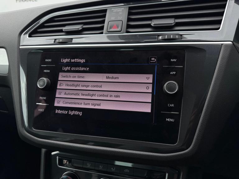 2019 Volkswagen Tiguan 2.0 TDI SE Navigation DSG 4Motion Euro 6 (s/s) 5dr ESTATE Diesel Automatic