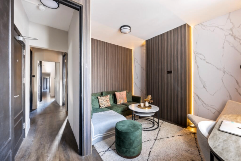 Fully refurbished two double bedroom apartment