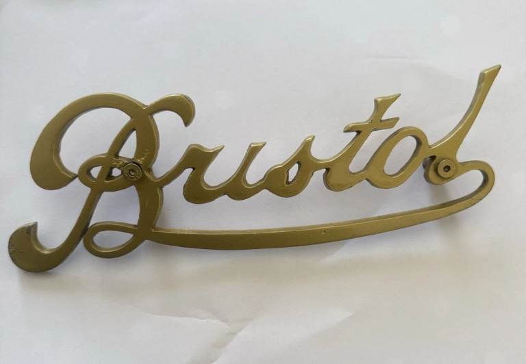 BRISTOL BUS AND COMMERCIAL VEHICLE FRONT RADIATOR GRILL BADGE BRISTOL SCROLL VINTAGE COLLECTABLE