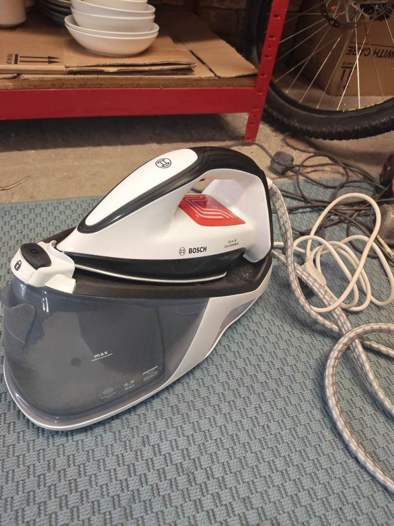Bosch Serie I4 Easycomfort Iron