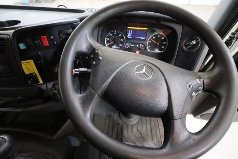 2013 (13 PLATE) Mercedes Benz AXOR 1824 4x2 Euro 6 Refrigerated