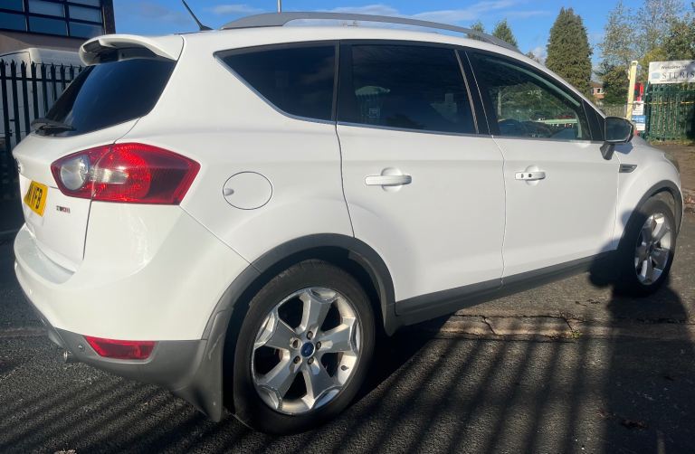 Ford, KUGA, Estate, 2011, Manual, 1997 (cc), 5 doors