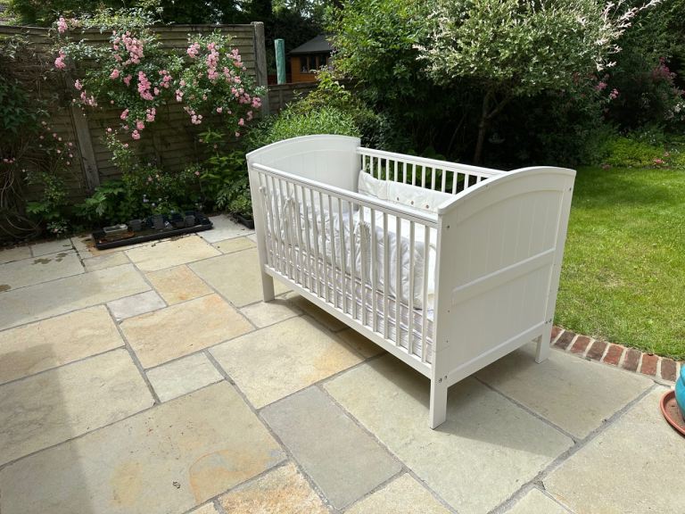 Cot/Cotbed