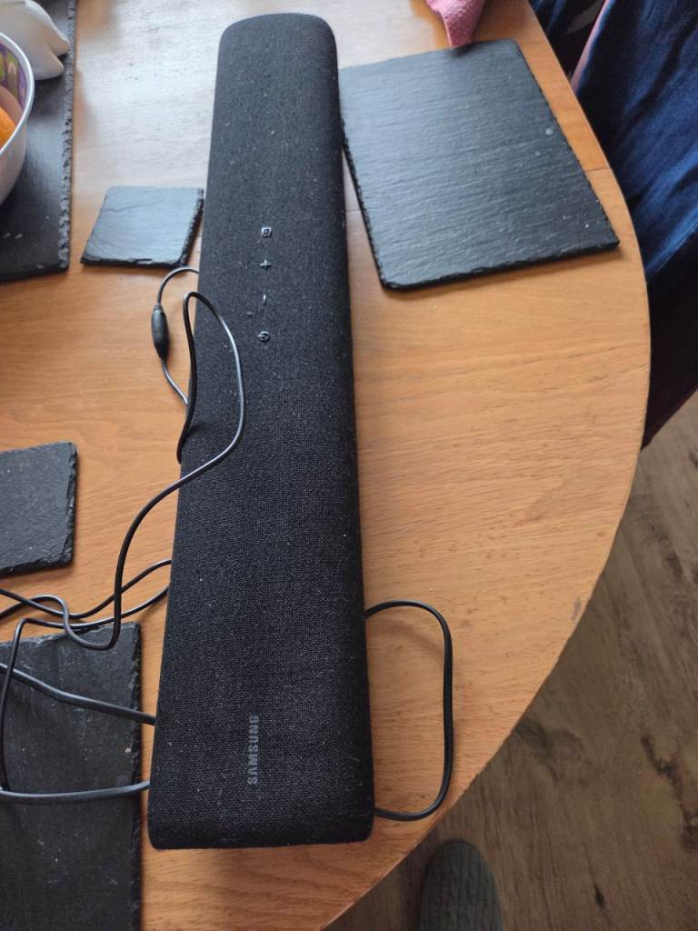 Sound bar  blue tooth wireless 