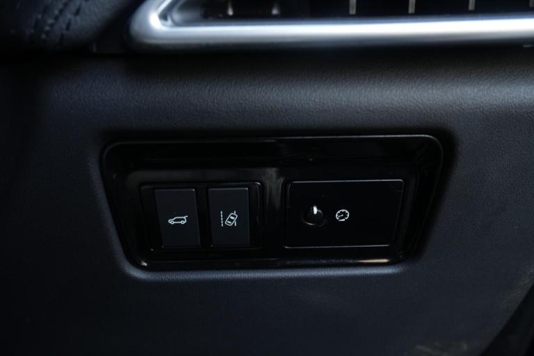 2016 Jaguar F-Pace 3.0d V6 1st Edition 5dr Auto AWD ESTATE DIESEL Automatic