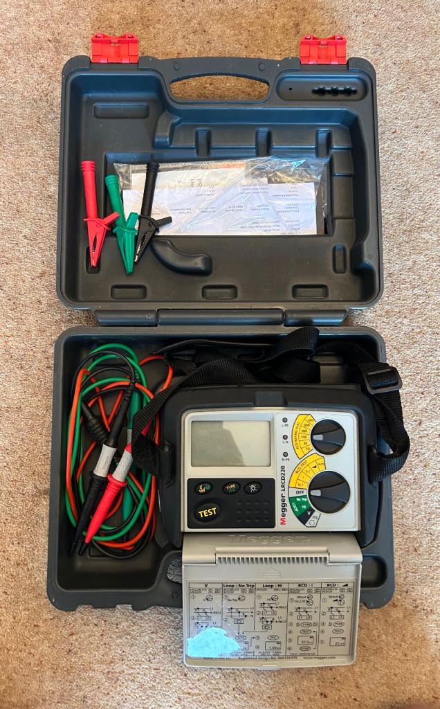 Megger MFT1710 Loop & RCD Tester Kit – Good Condition