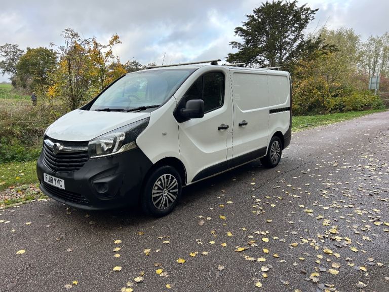 70,000 MILES VAUXHALL VIVARO 1.6 CDTI 2018 FREE ULEZ EX BT EXCELLENT CONDITION NO VAT
