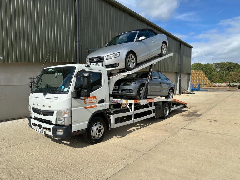 2021 Mitsubishi Fuso Canter Transporter & 2022 Woodford Enclosed Trailer 1 Owner