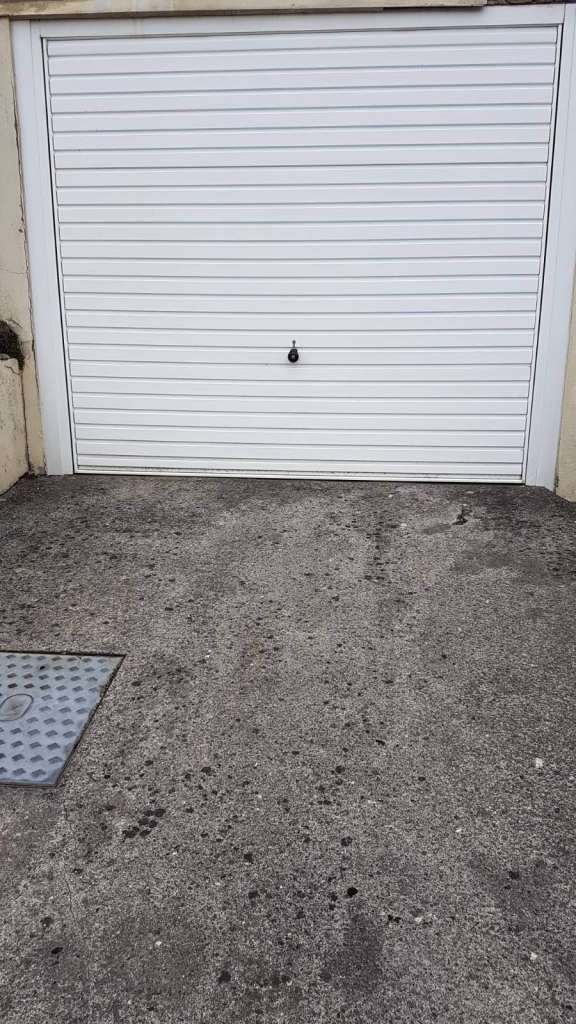 Garage door