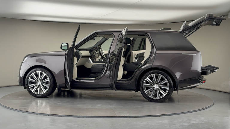 2023 Land Rover Range Rover 3.0 D300 MHEV Autobiography SUV 5dr Diesel Auto 4WD Euro 6 (s/s) (300...