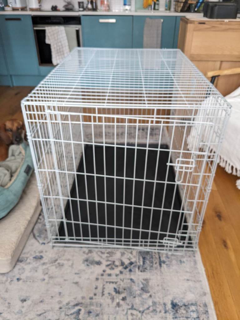 Large dog crate - pets at home