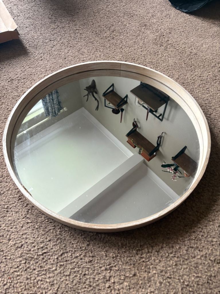 FREE mirror 