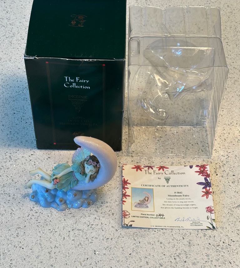 Dezine Moonbeam fairy limited edition