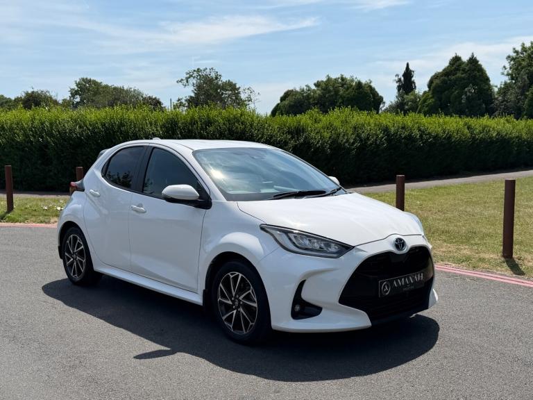 2022 Toyota Yaris 1.5 Hybrid Design 5dr CVT HATCHBACK Petrol/Electric Hybrid Automatic