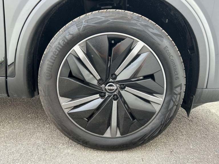 2025 Nissan Qashqai 1.3 DIG-T MHEV Tekna Euro 6 (s/s) 5dr SUV PETROL Manual