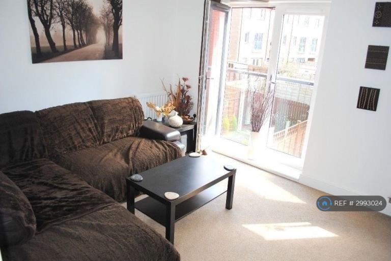 3 bedroom house in Cable Place, Leeds, LS10 (3 bed) (#2993024)
