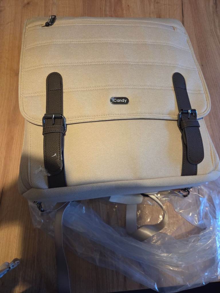 iCandy Peach 7 Biscotti Bag - New with Tags