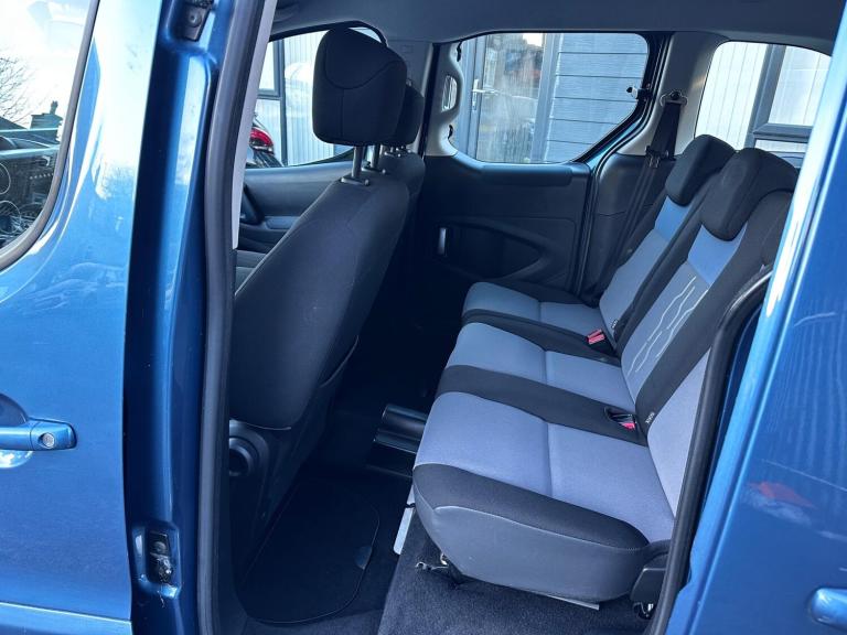  Peugeot Partner Tepee 1.6 HDi Tepee S EGC (s/s) 5dr Diesel Automatic