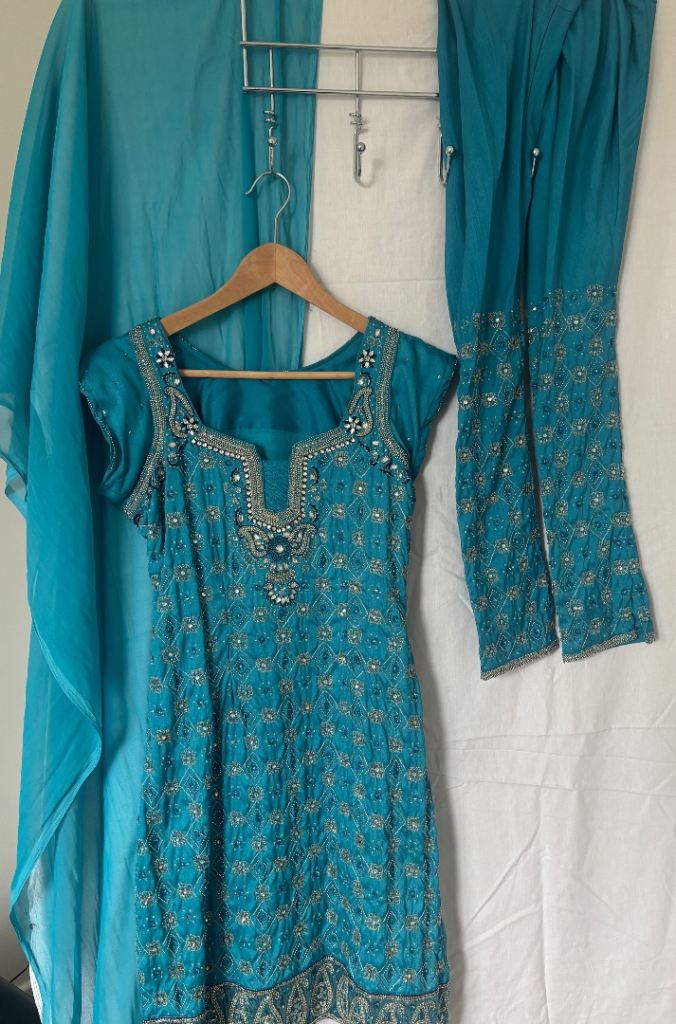 Blue Indian legging style bottoms 