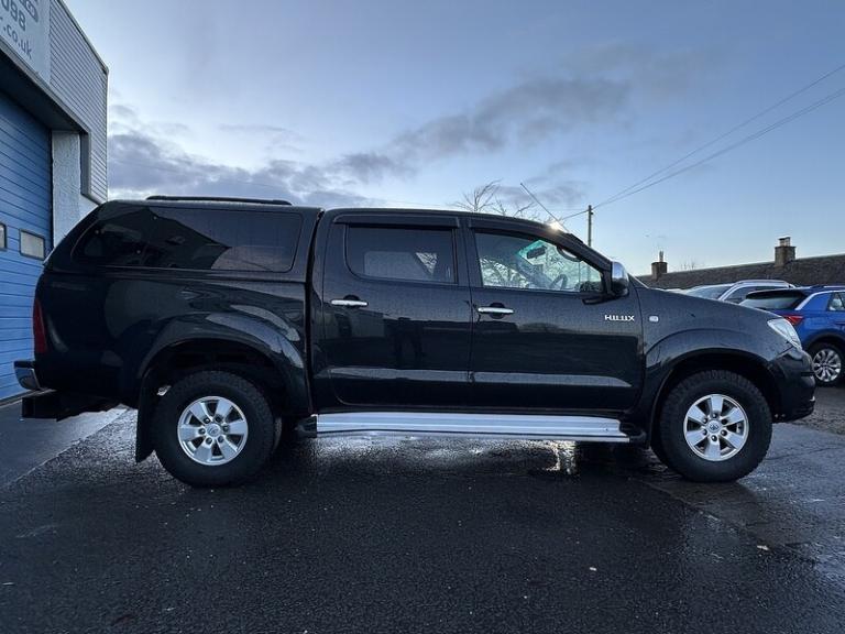 2011 Toyota Hilux 2.5 D-4D HL3 Pickup 4dr Diesel Manual 4WD (194 g/km, 144 bhp) Pickup Diesel Manual