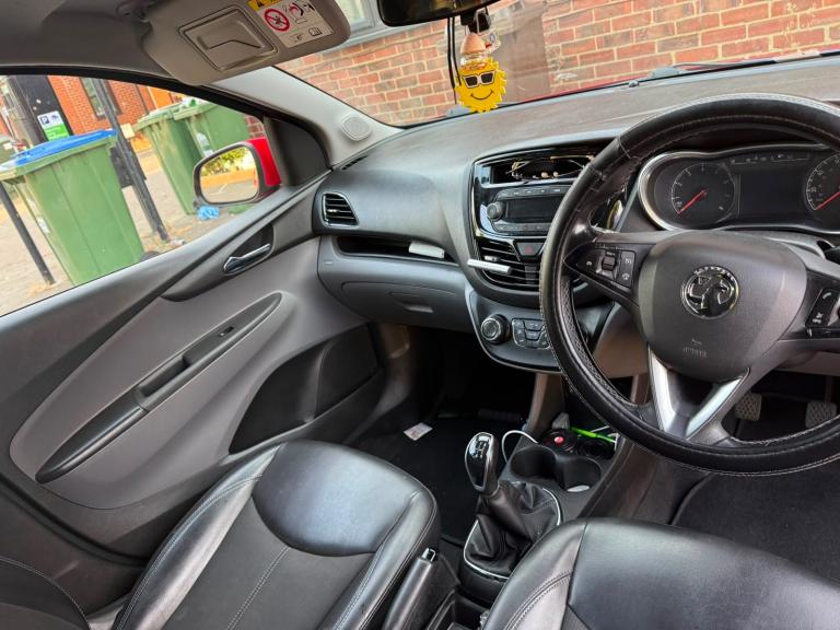 Vauxhall, VIVA, Hatchback, 2015, Manual, 999 (cc), 5 doors