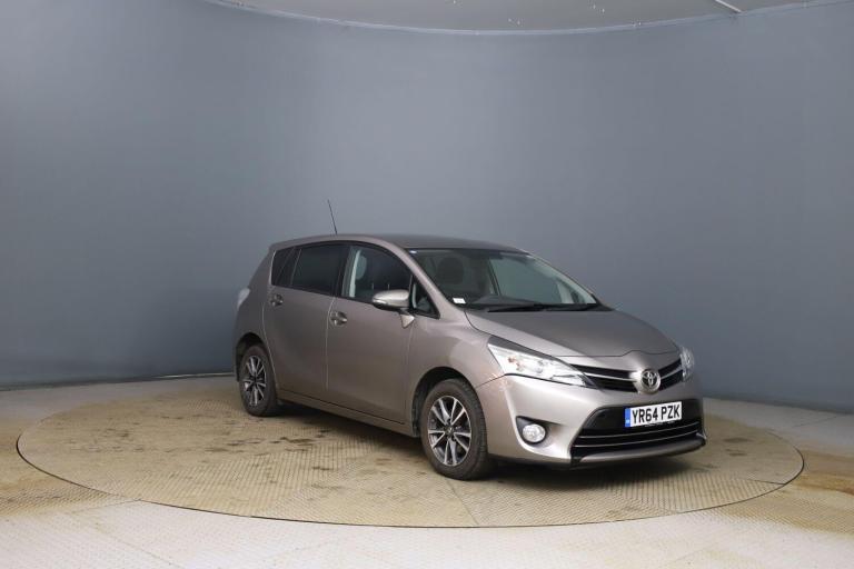 2014 Toyota Verso 1.6 V-matic Icon 5dr MPV PETROL Manual
