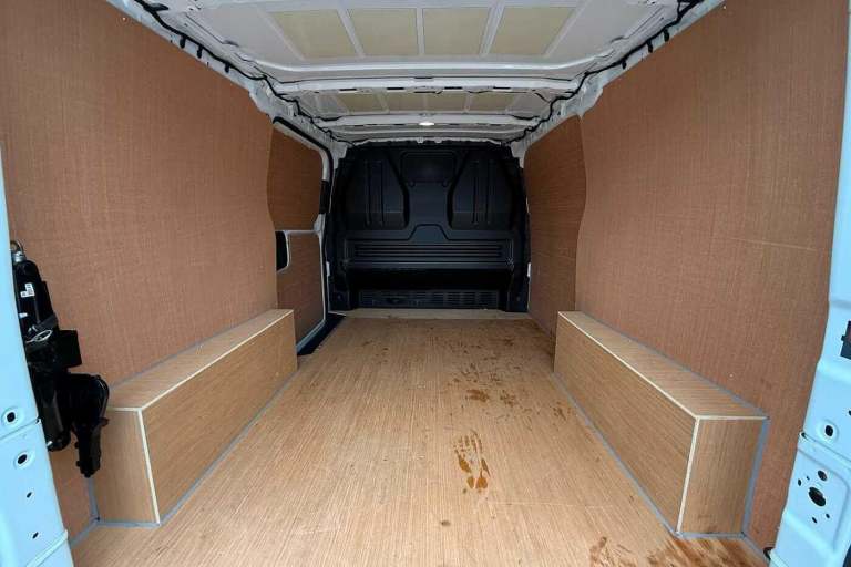 2025 Volkswagen Transporter Commerce Plus 2.0 TDI 110 PS 6sp Manual Van DIESEL Manual