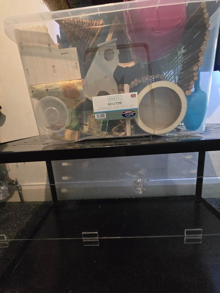 Bucatstate hamster/mice/gerbil  cage with extras 