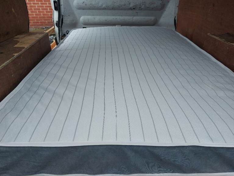 Clean Small double mattress (delivery 