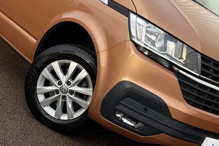 2022 Volkswagen Transporter 2.0 TDI 150 Highline Van Van DIESEL Manual