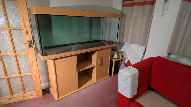 Jewel aquarium (450Litre) and waterproof cabinet
