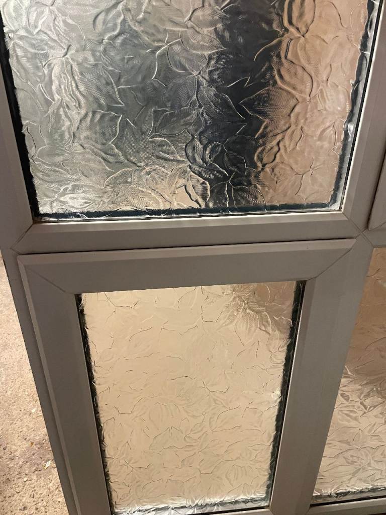 H 128 x W 114 cm - UPVC DOUBLE GLAZED WINDOW- OBSCURE GLASS (REF: MJ298)