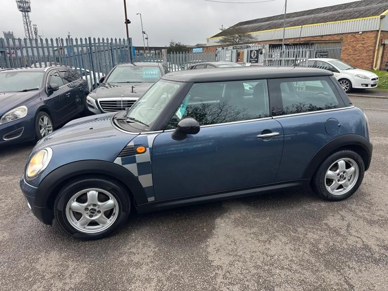 2009 MINI Hatch 1.6 Cooper Euro 4 3dr HATCHBACK Petrol Manual