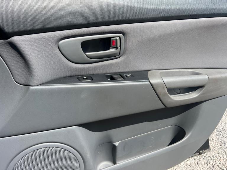 4 Former Keeper Mazda 3 1.6 Diesel