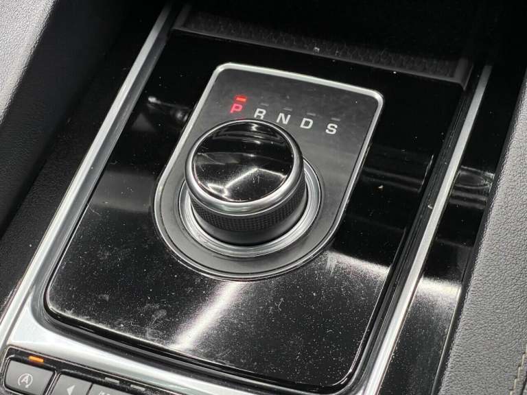 2016 Jaguar F-Pace 3.0d V6 S 5dr Auto AWD ESTATE DIESEL Automatic
