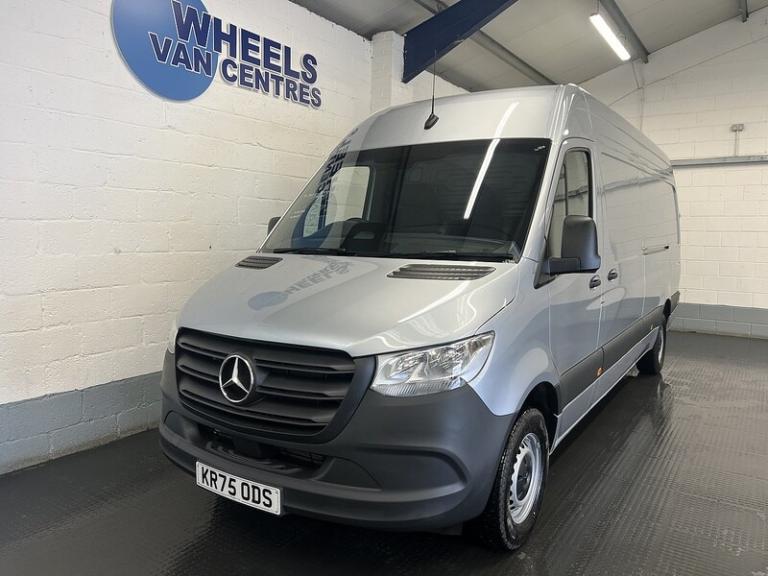 2025 Mercedes-Benz Sprinter 3.5t H2 Pro Van 9G-Tronic PANEL VAN DIESEL Automatic