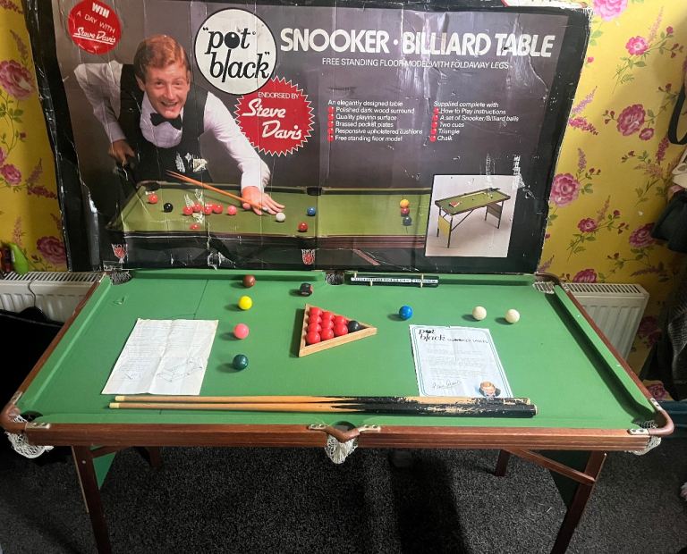 Very Rare Retro / Vintage 1980’s Steve Davis Pot Black Snooker Table In Original Box With Leaflets