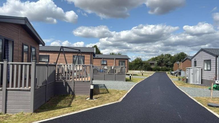 Oakwood Diamond Lodge New 2026 Model in Newton upon Derwent  - Lodge / Caravan 