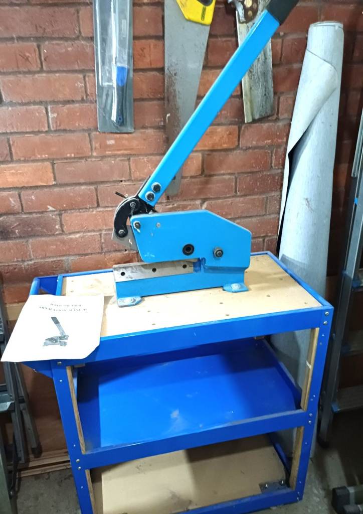 Hand shearer on stand - Northwood Middlesex, HA6